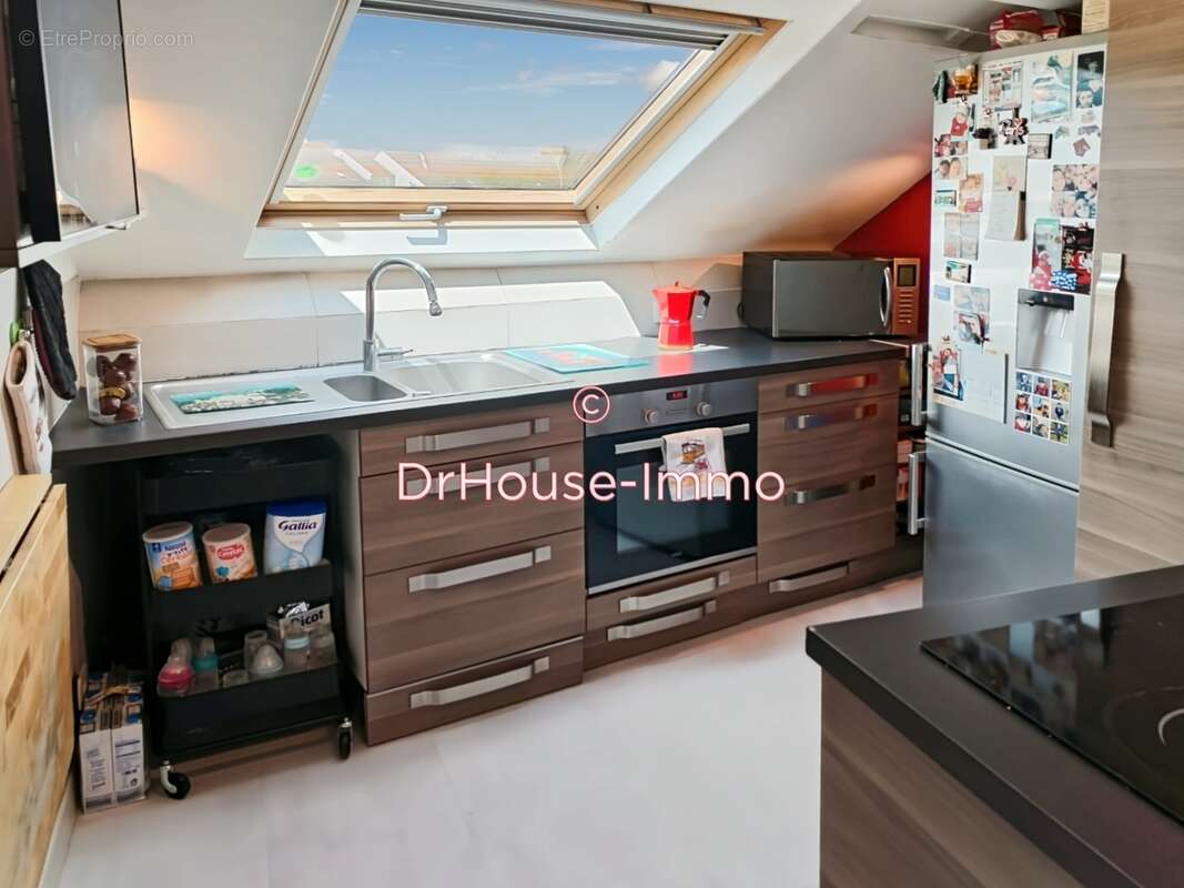 Appartement à LINAS