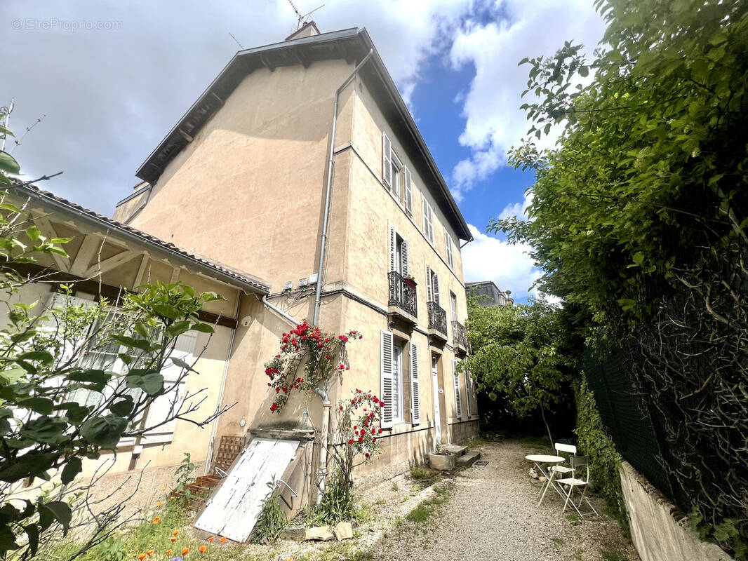 Appartement à DIJON
