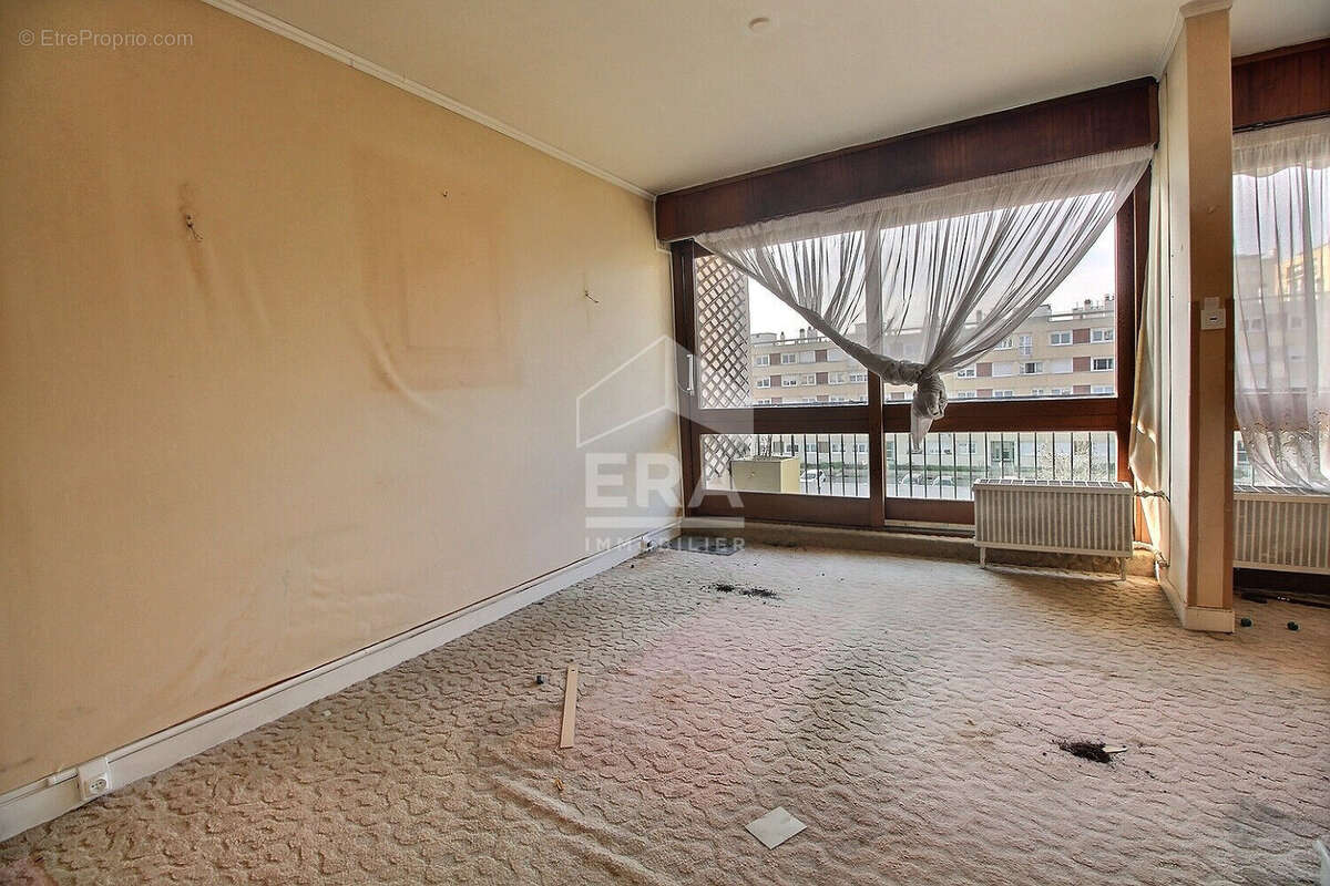 Appartement à LE PLESSIS-ROBINSON