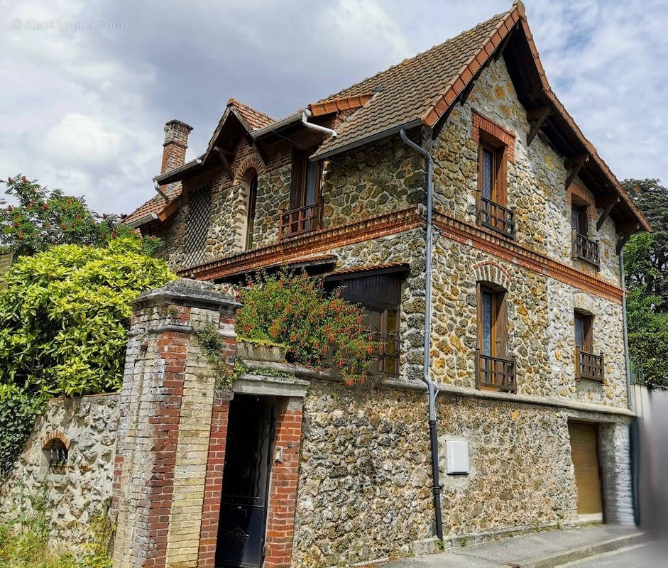 Maison à LA FERTE-SOUS-JOUARRE