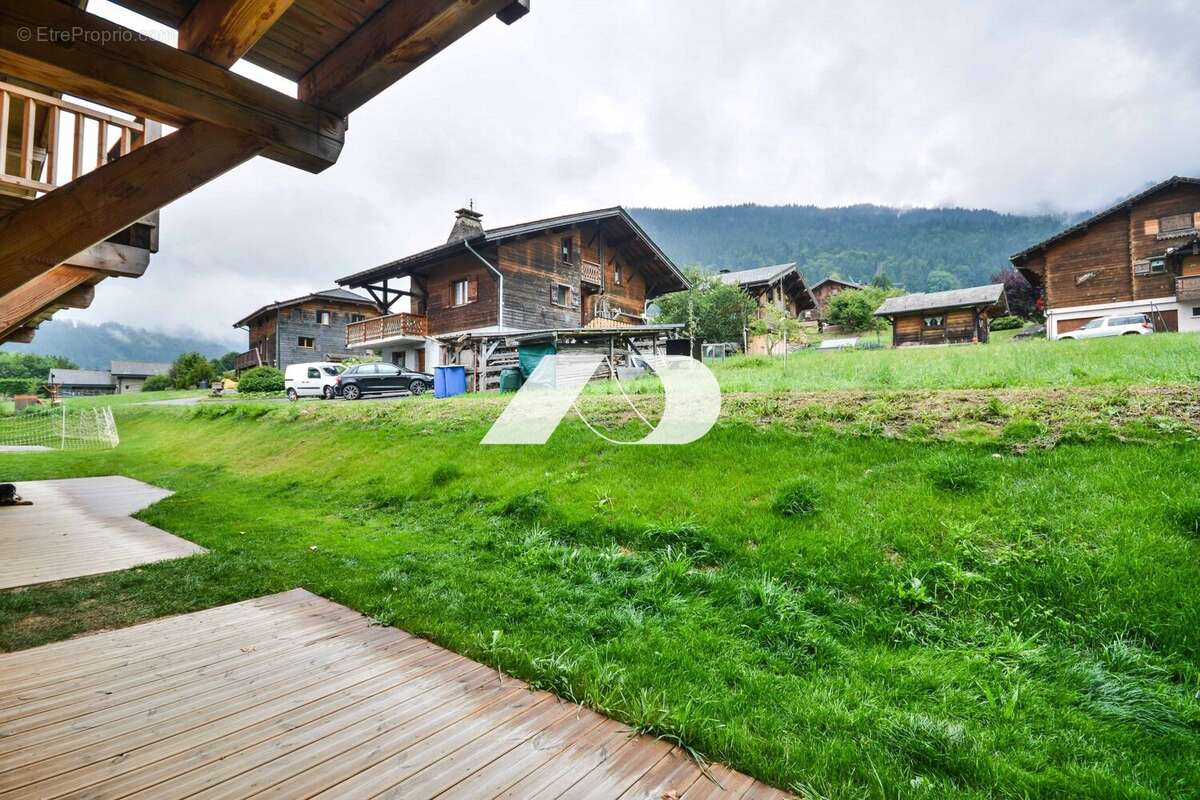 Appartement à ESSERT-ROMAND