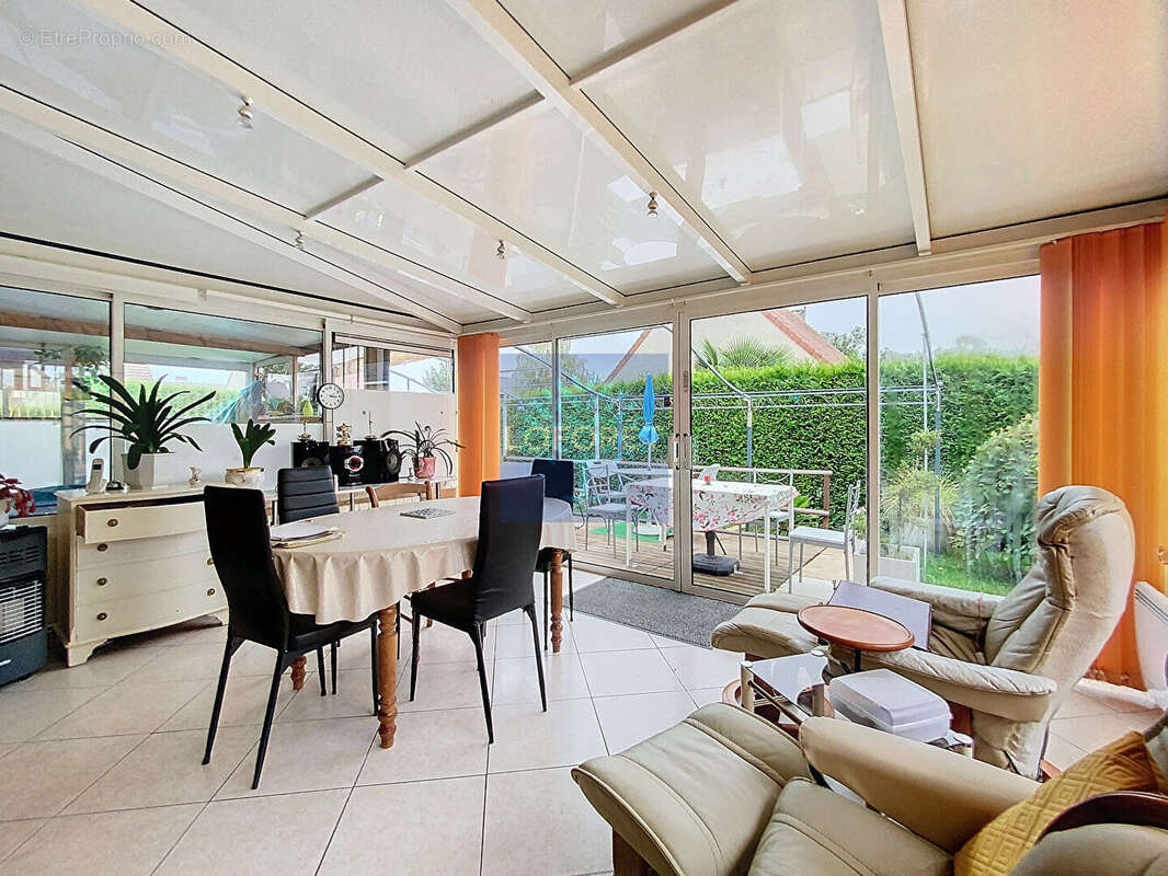 Maison à OUISTREHAM