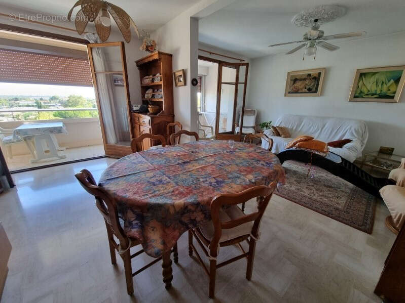 Appartement à HYERES