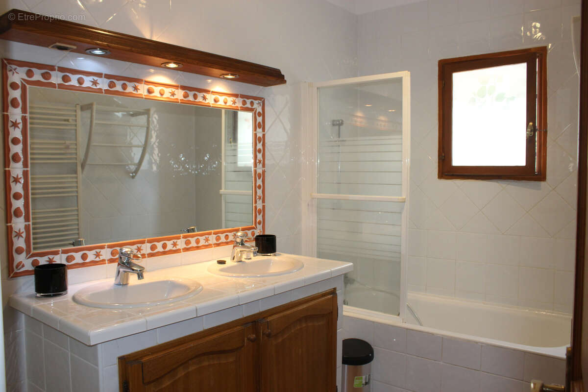 Maison à SAINT-CYPRIEN