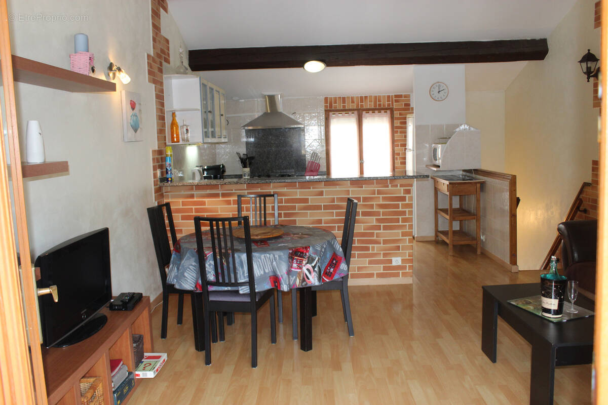 Maison à SAINT-CYPRIEN