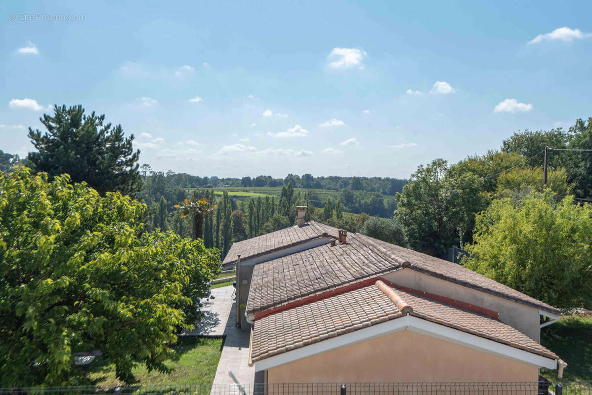 Appartement à CREON