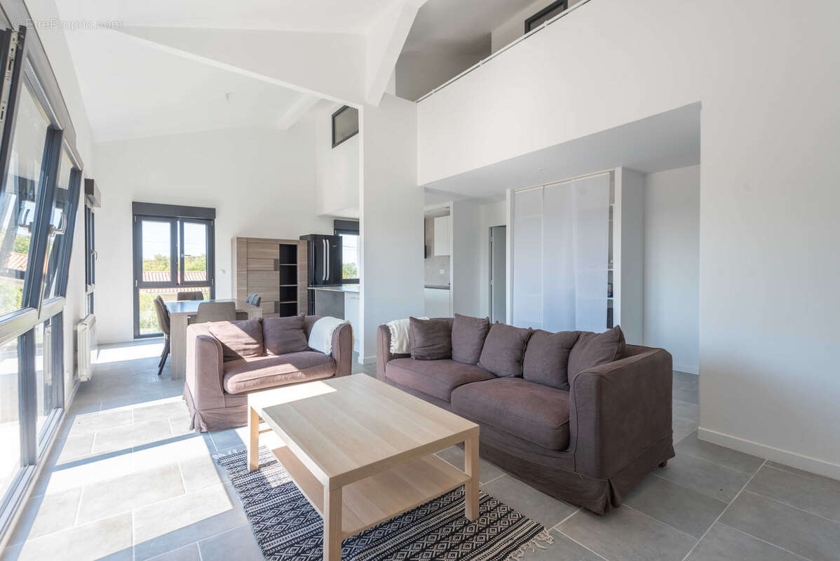 Appartement à CREON