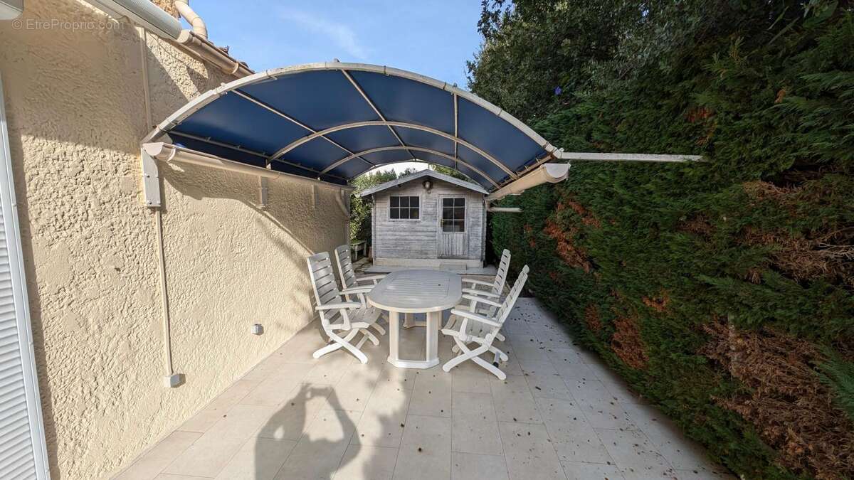 Maison à SIX-FOURS-LES-PLAGES