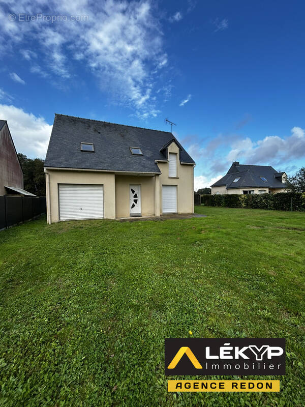 Maison à BAINS-SUR-OUST