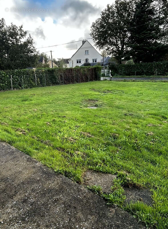 Maison à BAINS-SUR-OUST