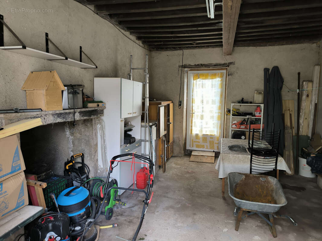 Maison à AUNAY-EN-BAZOIS