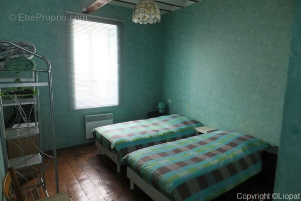 Maison à AUNAY-EN-BAZOIS