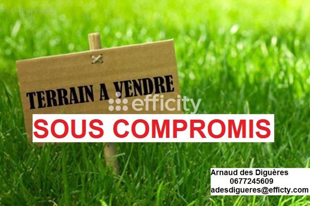 Terrain à VERNOU-LA-CELLE-SUR-SEINE