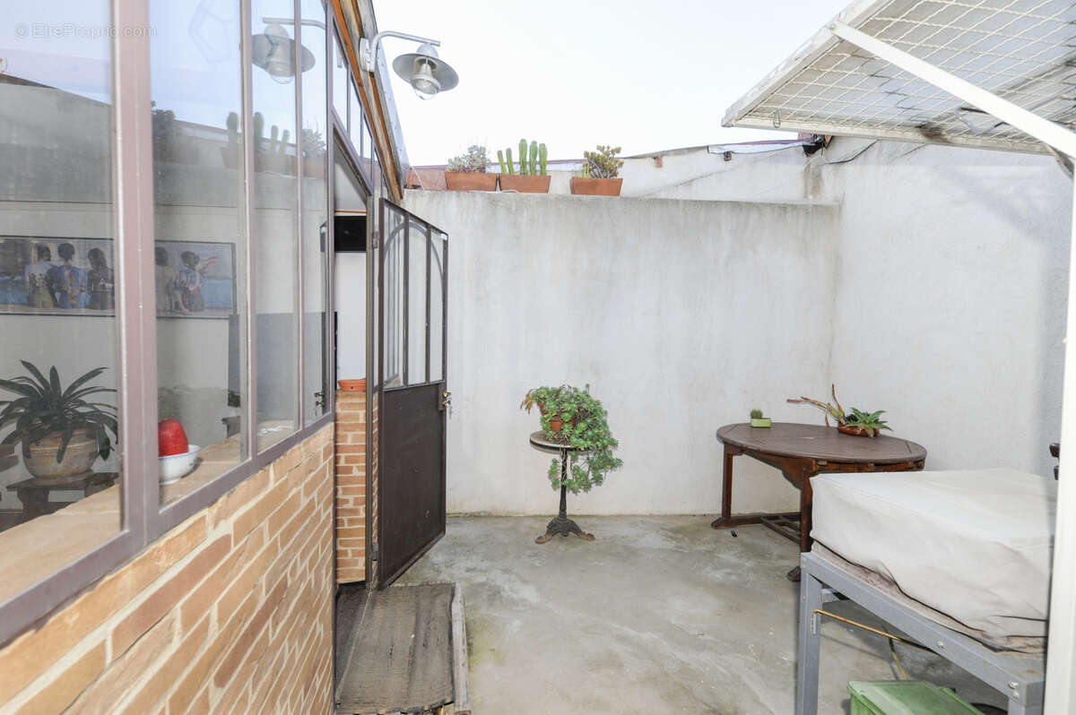 Commerce à LA SEYNE-SUR-MER