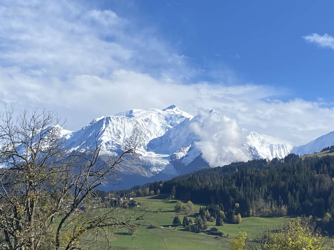 Appartement à COMBLOUX