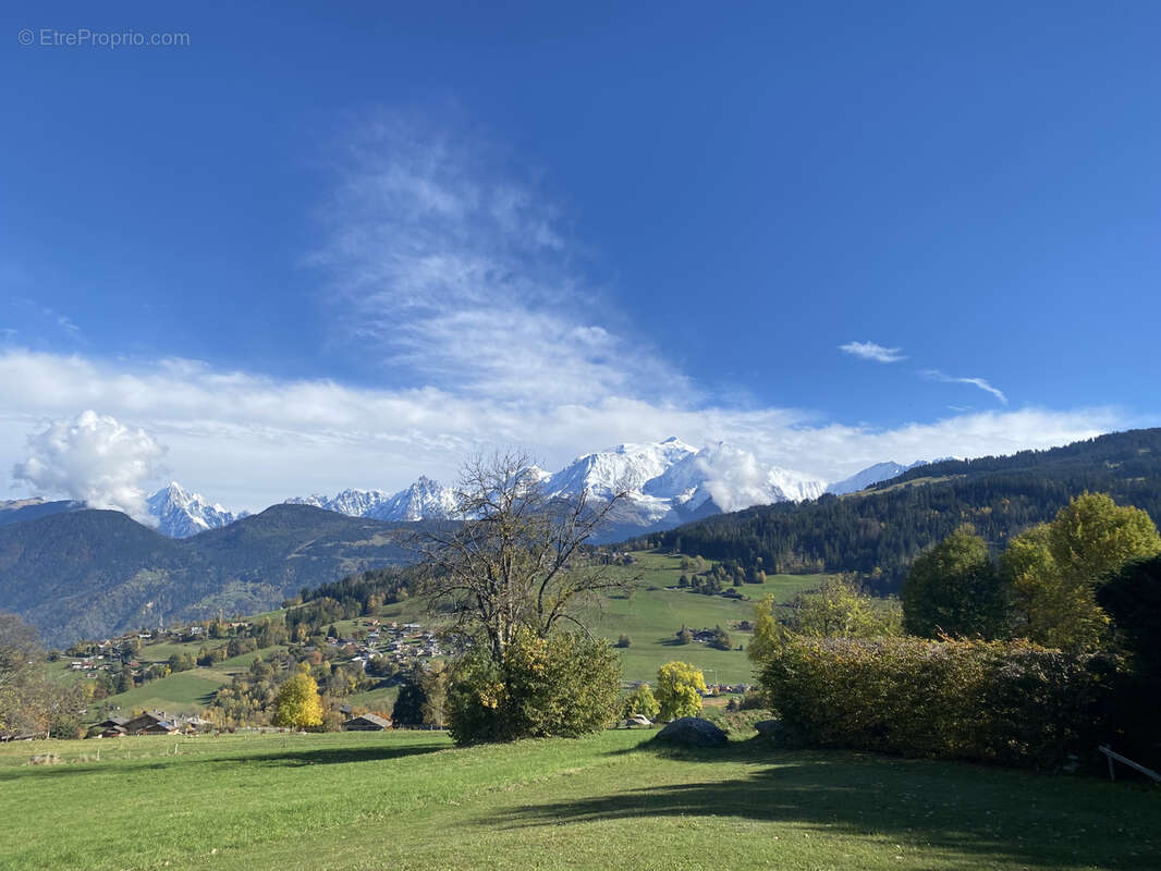 Appartement à COMBLOUX