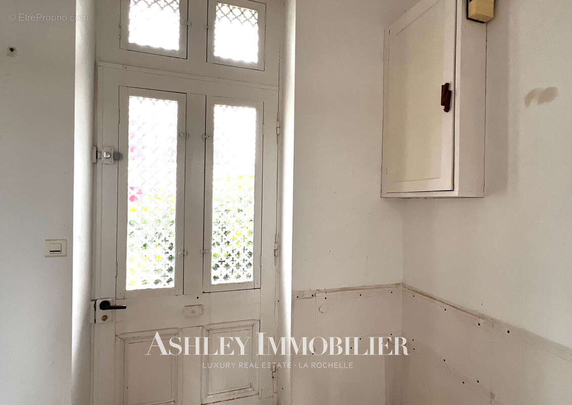 Maison à LE GUE-DE-VELLUIRE