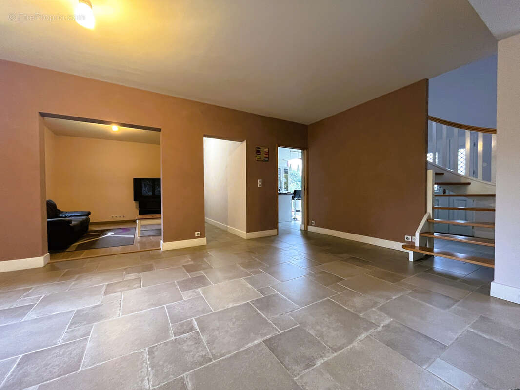 Maison à GASVILLE-OISEME