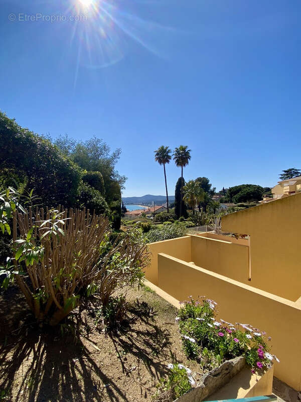 Appartement à LE LAVANDOU