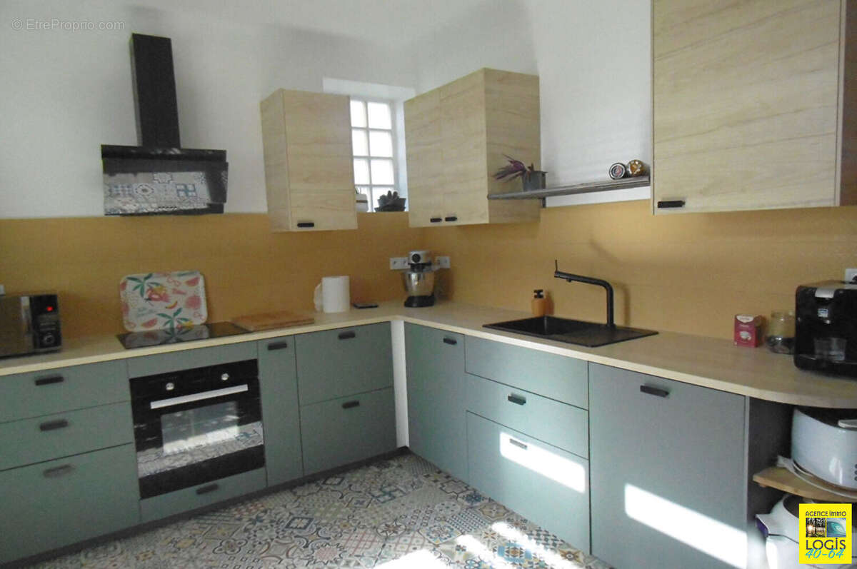 Maison à PEYREHORADE