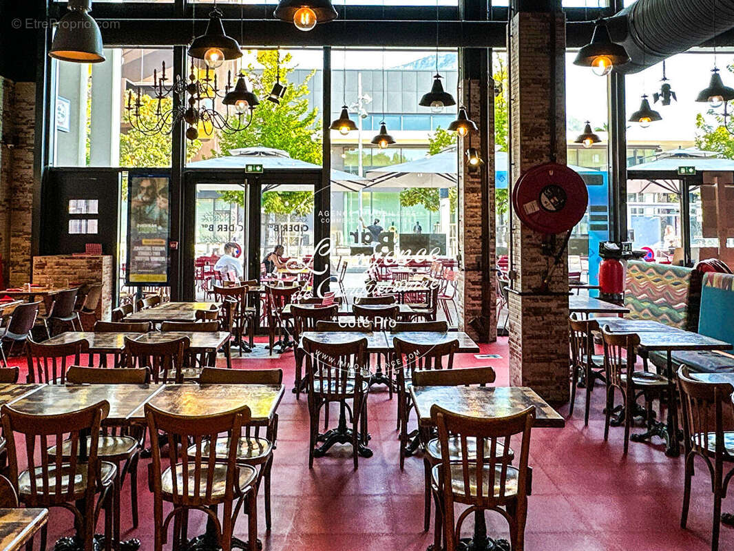 Commerce à LA VALETTE-DU-VAR