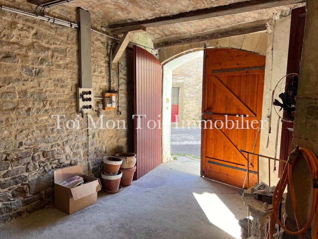 Maison à SAINT-CLEMENT