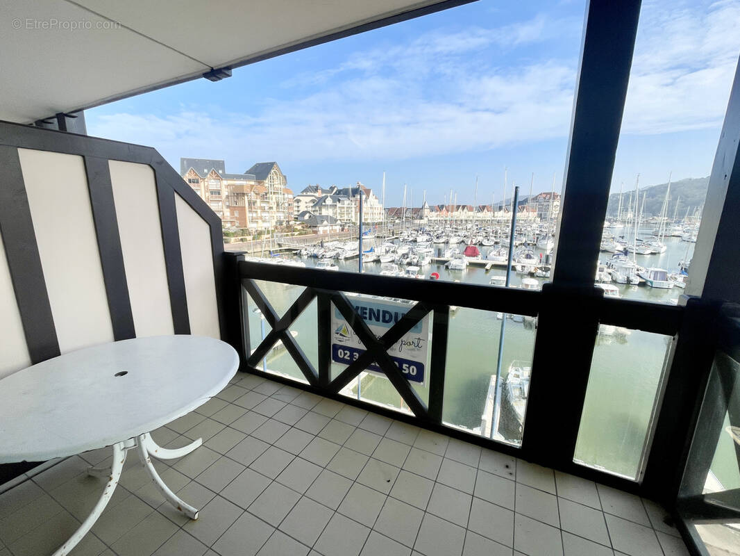 Appartement à DIVES-SUR-MER