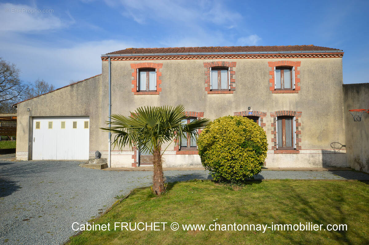 Maison à CHANTONNAY
