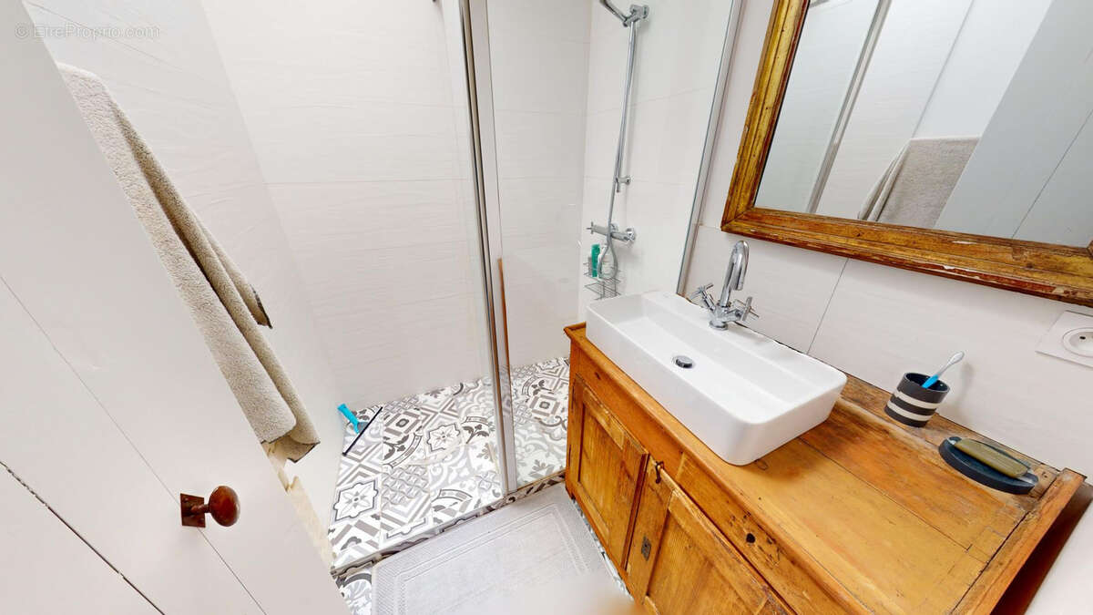 Maison à SAINT-CLEMENT-DES-BALEINES