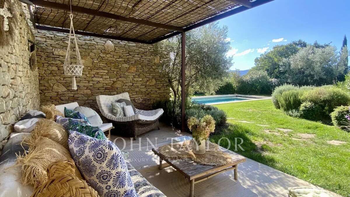 Maison à CABRIERES-D&#039;AVIGNON