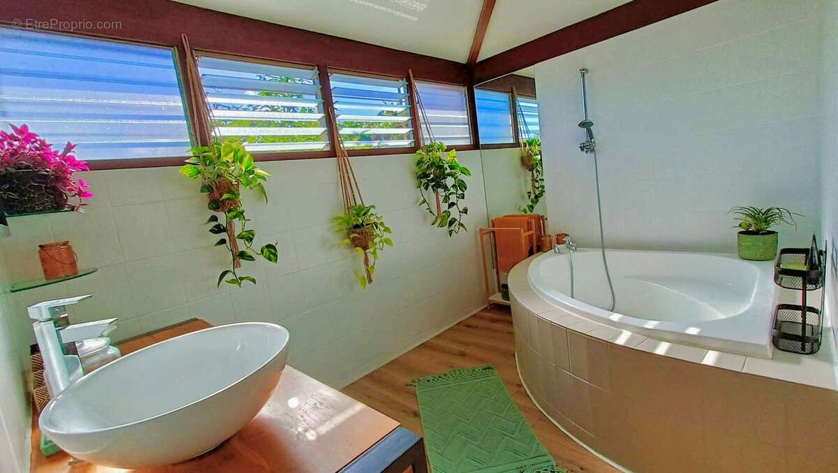 Maison à LA POSSESSION