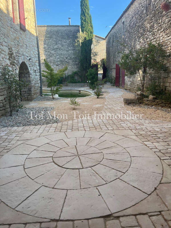 Maison à LOGRIAN-FLORIAN