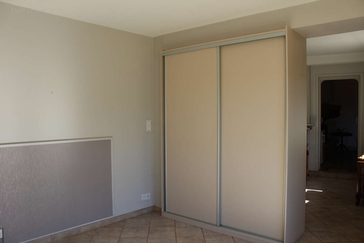 Maison à CIVRIEUX-D&#039;AZERGUES