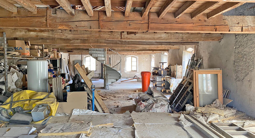 Commerce à CHATILLON