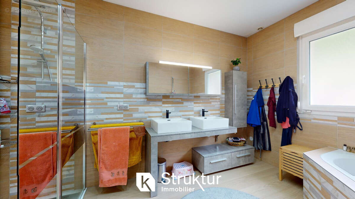 Appartement à FLORANGE