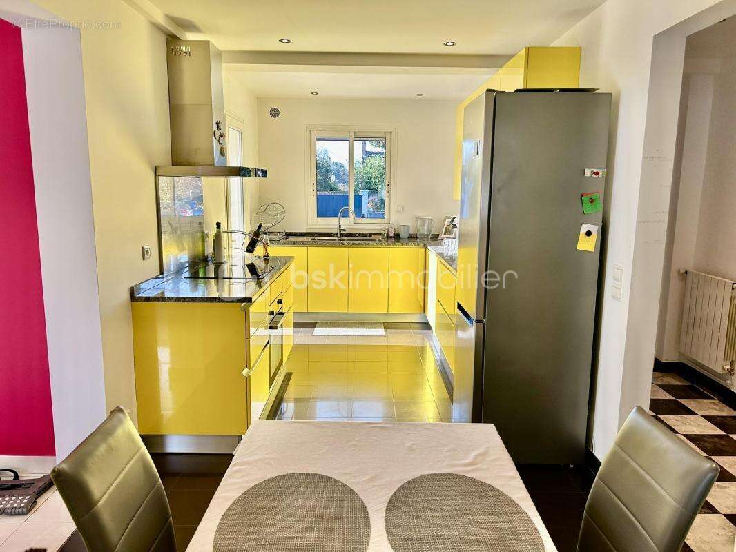 Maison à VILLEBLEVIN