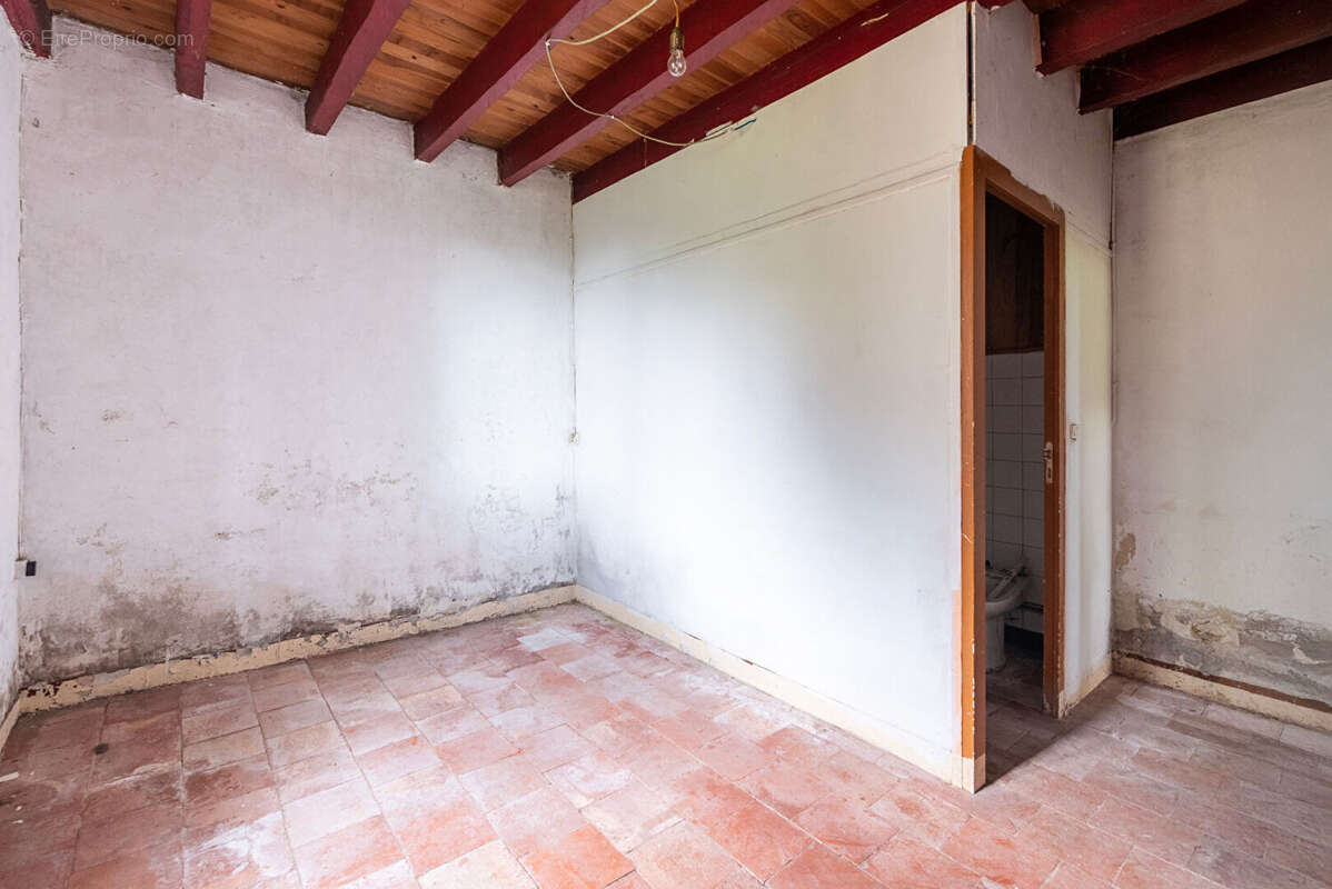 Maison à POUYDESSEAUX