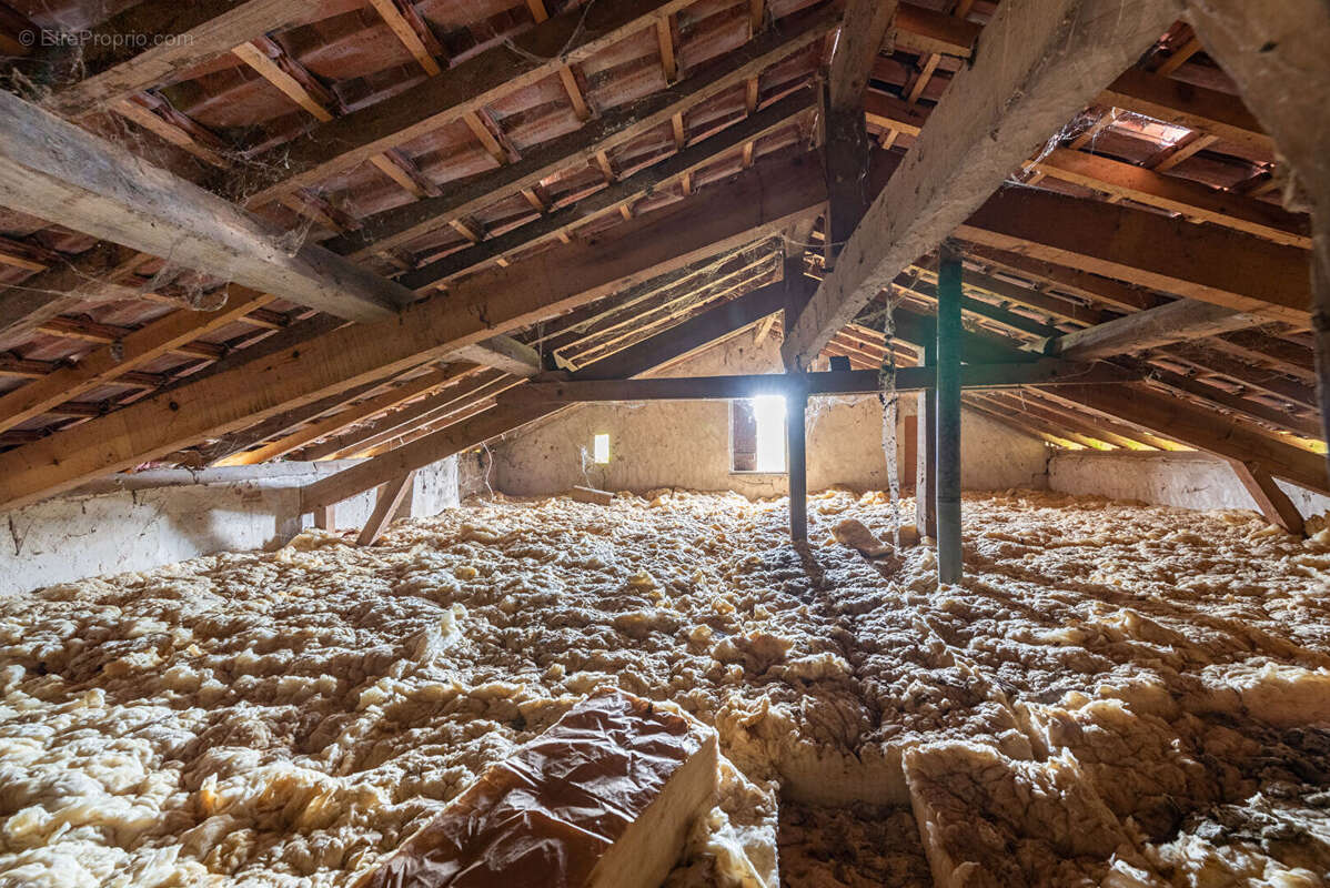 Maison à POUYDESSEAUX