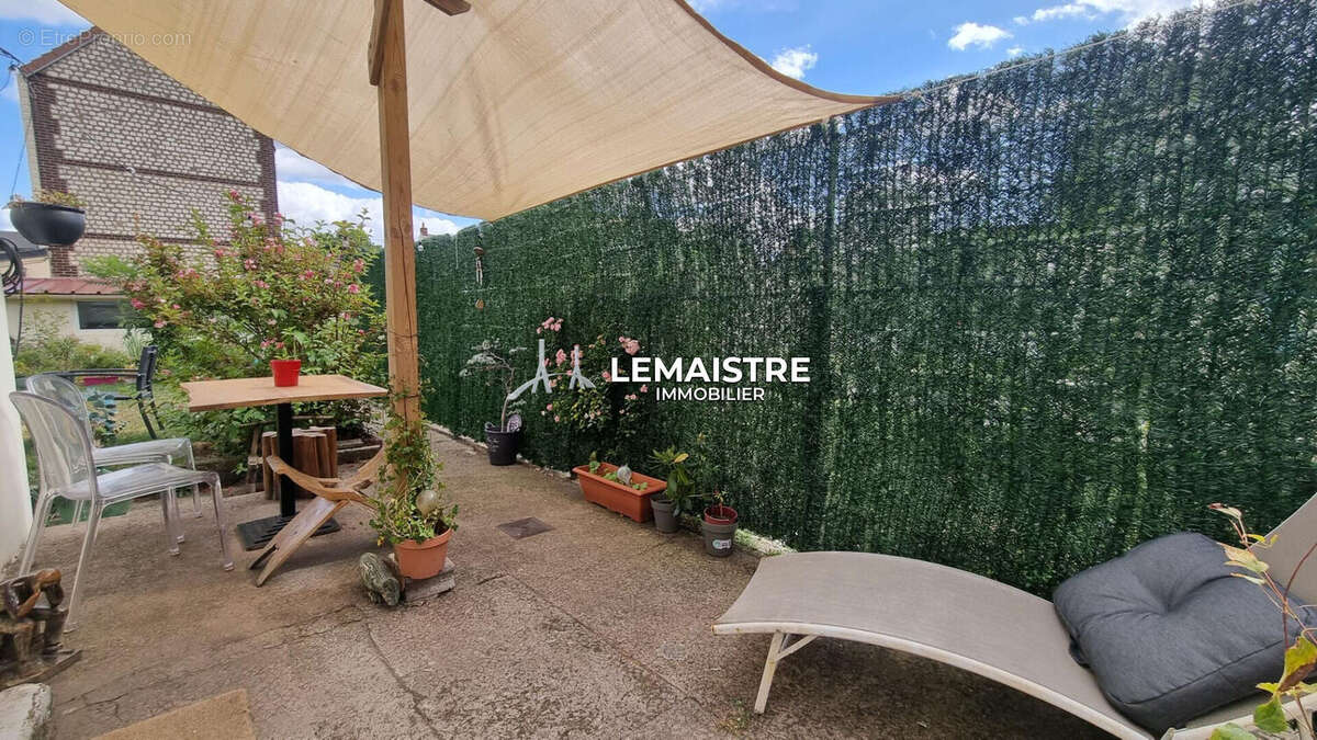 Maison à LE PETIT-QUEVILLY