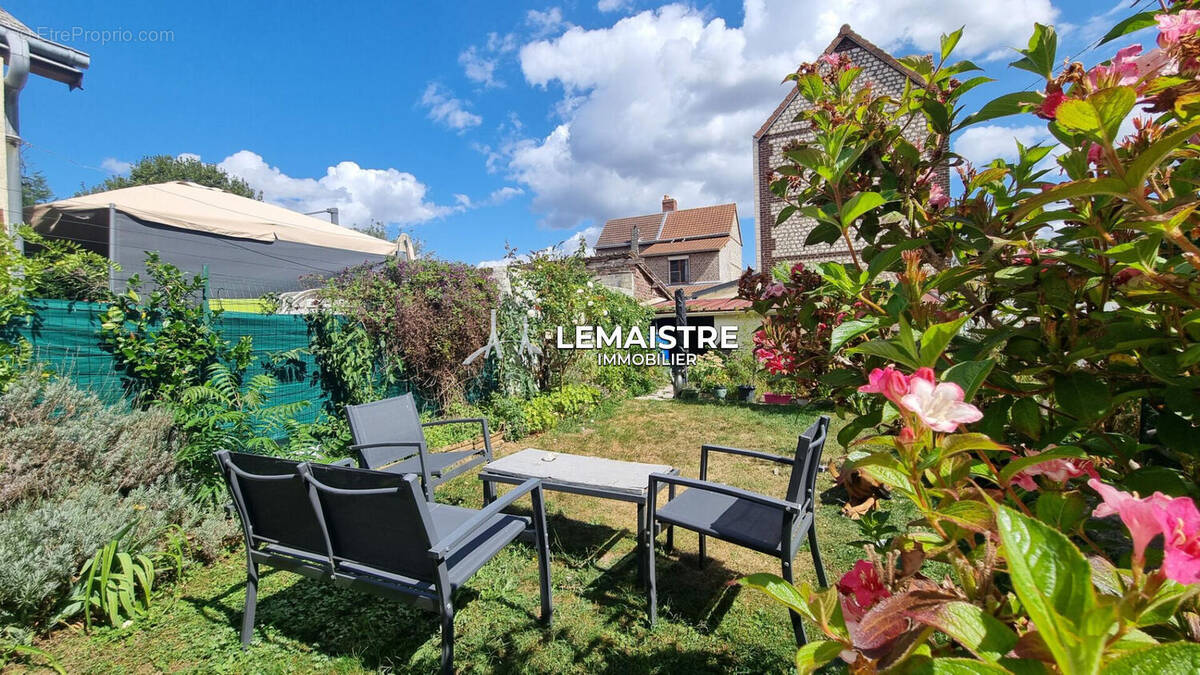 Maison à LE PETIT-QUEVILLY