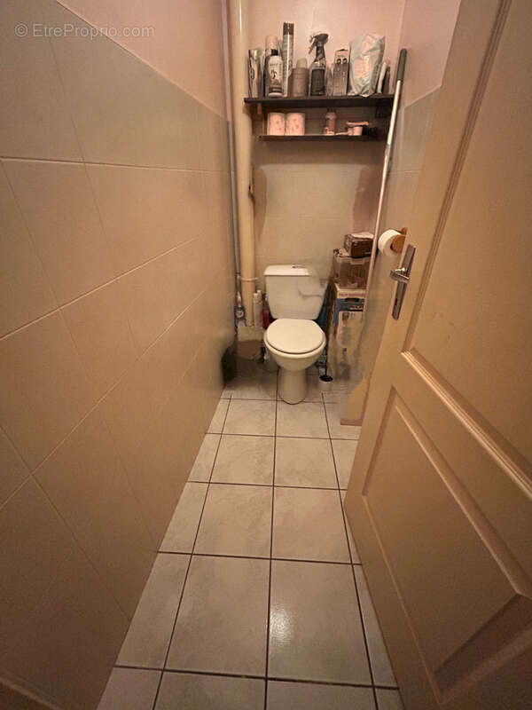 Maison à VILLENEUVE-DU-PAREAGE