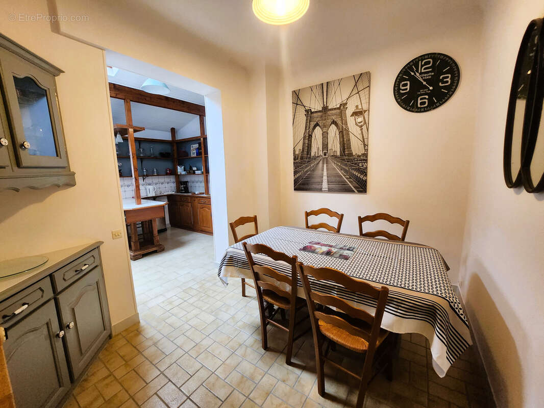 Maison à SAVIGNY-SUR-ORGE