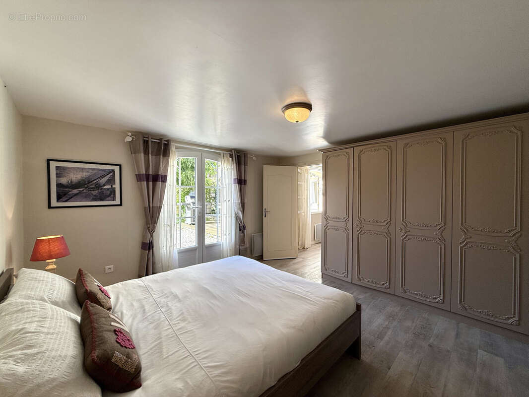 Maison à TOMBEBOEUF