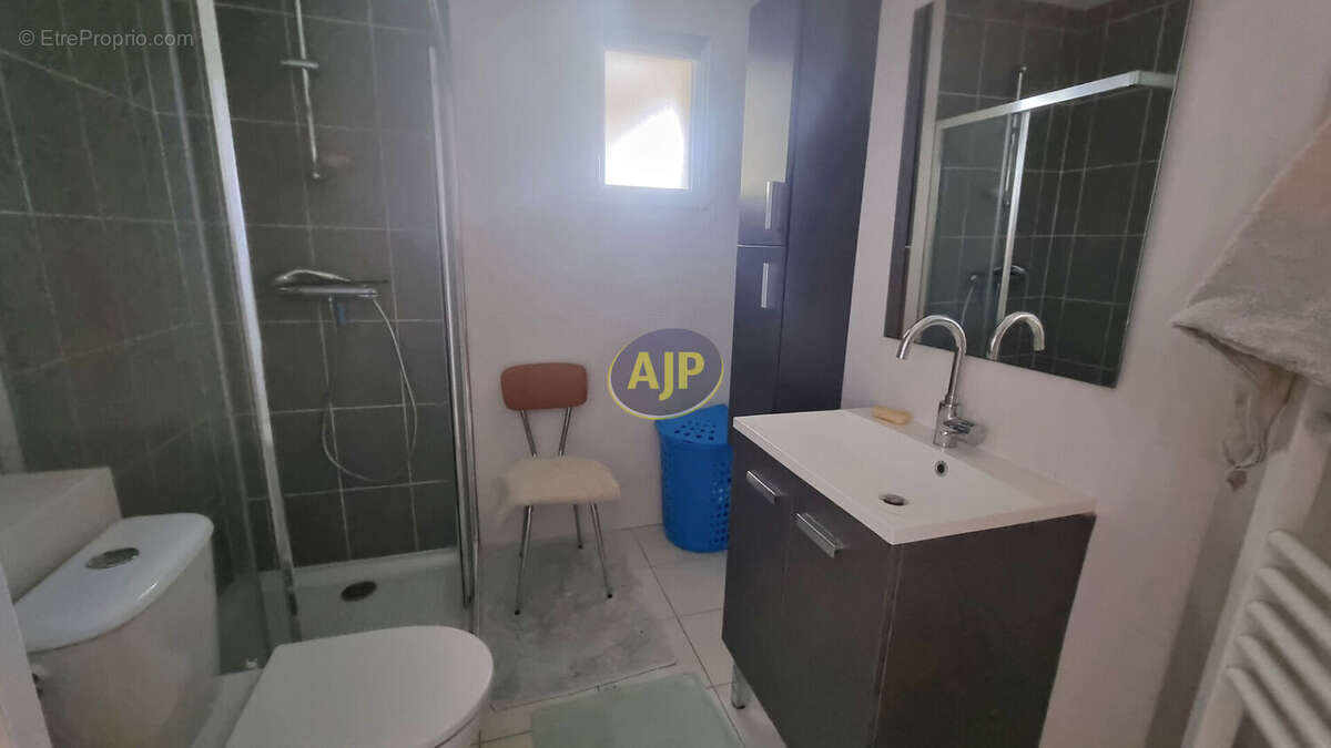 Maison à CONQUEREUIL