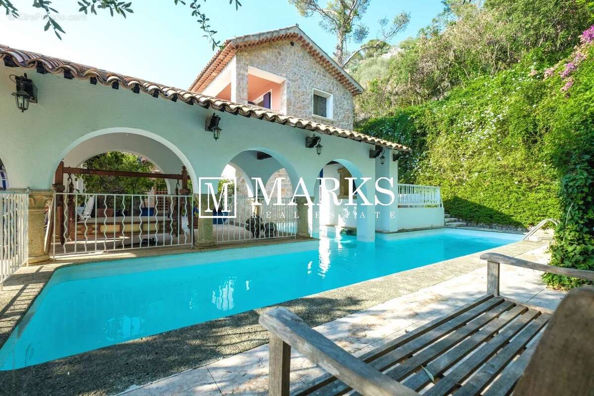 Maison à SAINT-JEAN-CAP-FERRAT