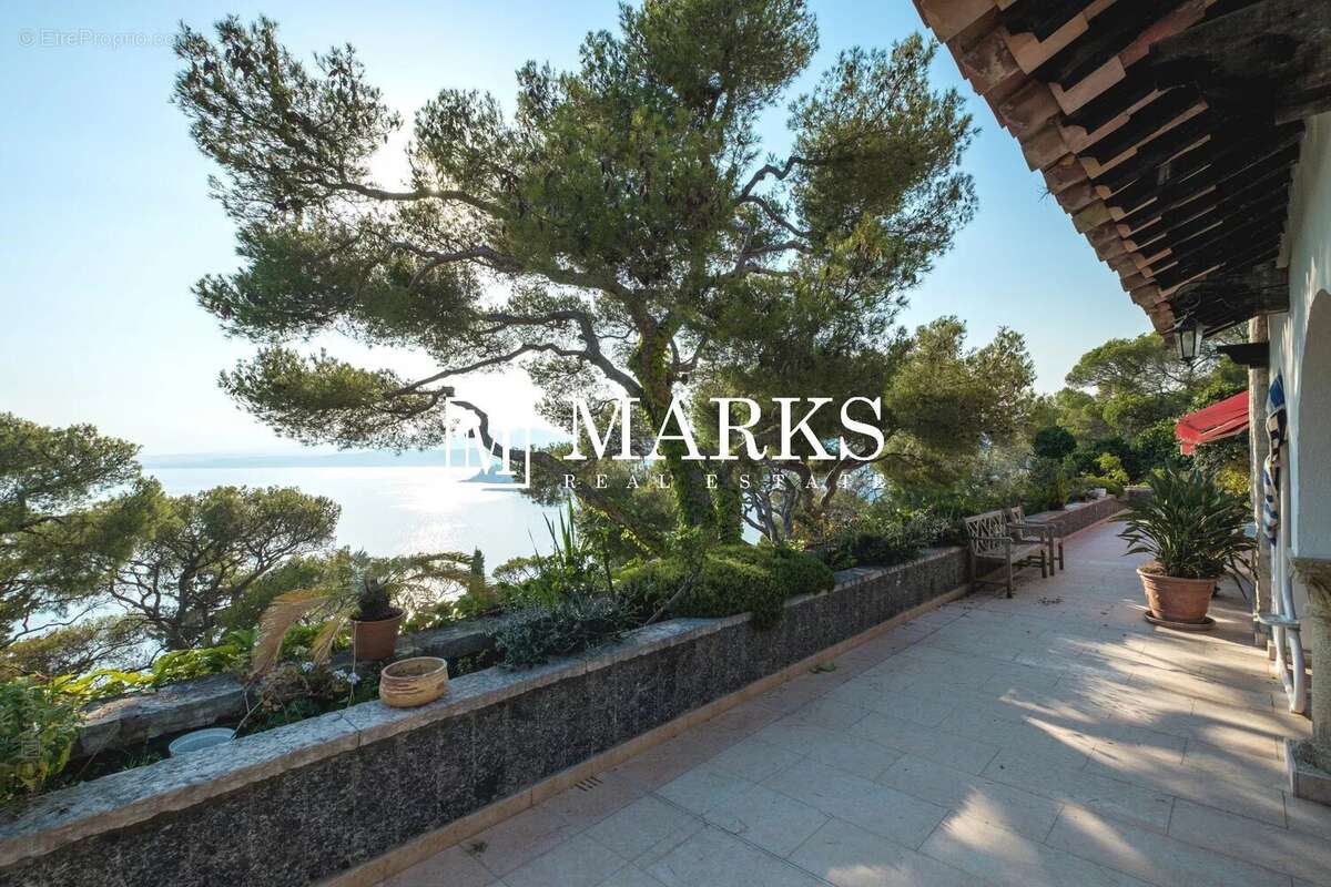 Maison à SAINT-JEAN-CAP-FERRAT