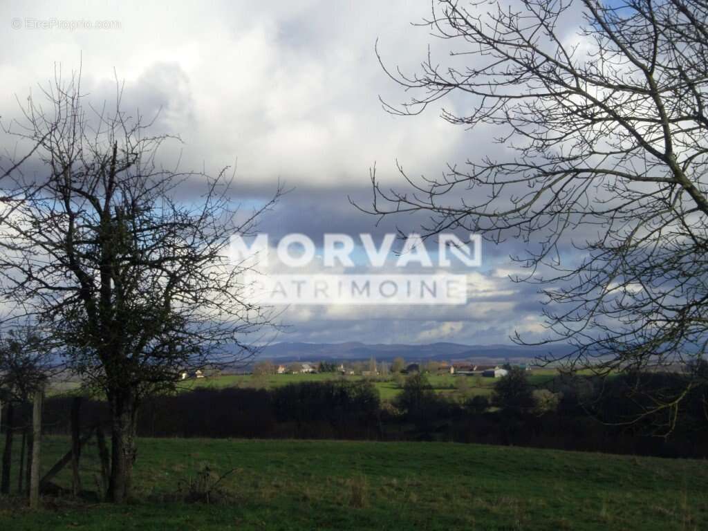 Maison à SAINT-SAULGE