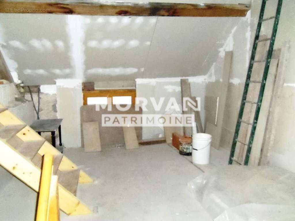 Maison à SAINT-SAULGE