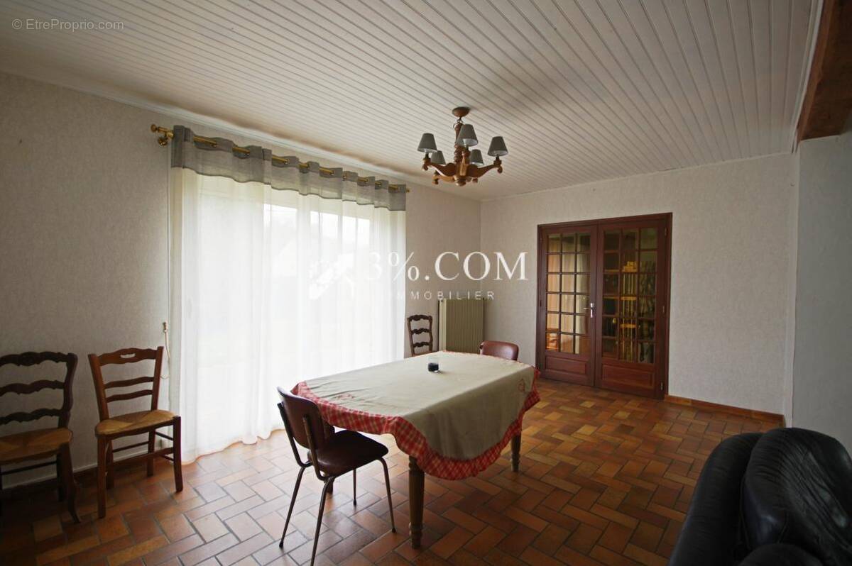 Maison à DOMART-EN-PONTHIEU