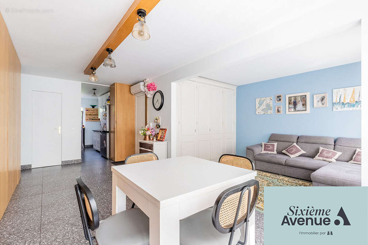 Appartement à CHILLY-MAZARIN